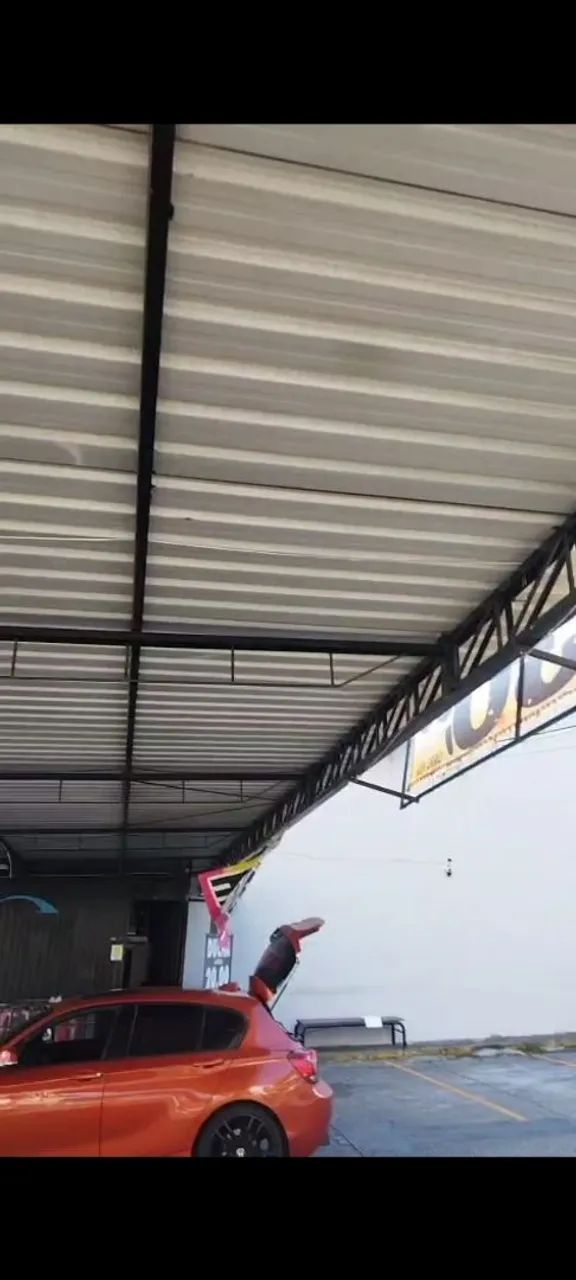Estrutura metálica semi nova , para lava rápido ou outra utilidade, com cabine e telhas se - Foto 4