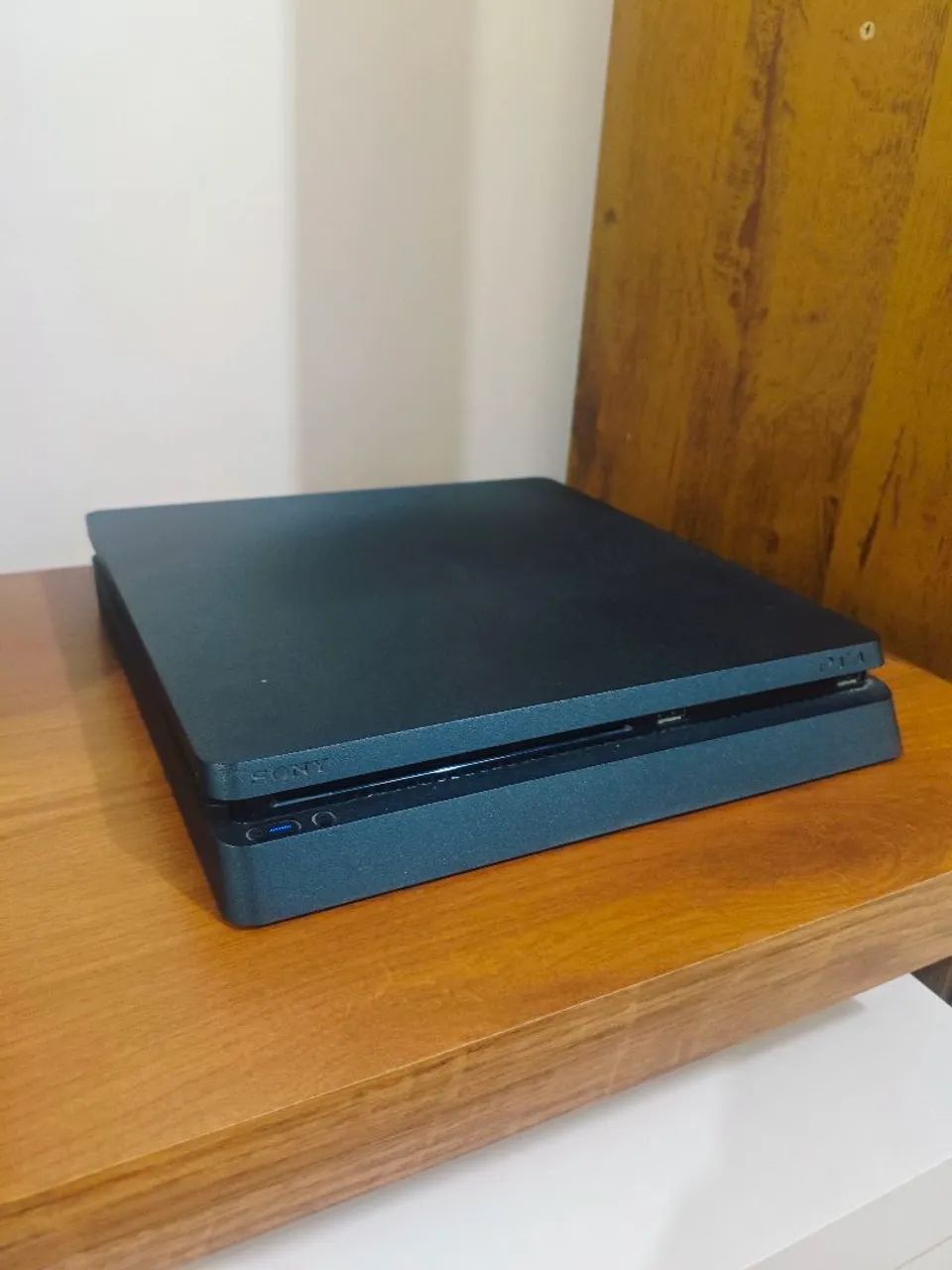 Sony PlayStation 4 Slim 1TB