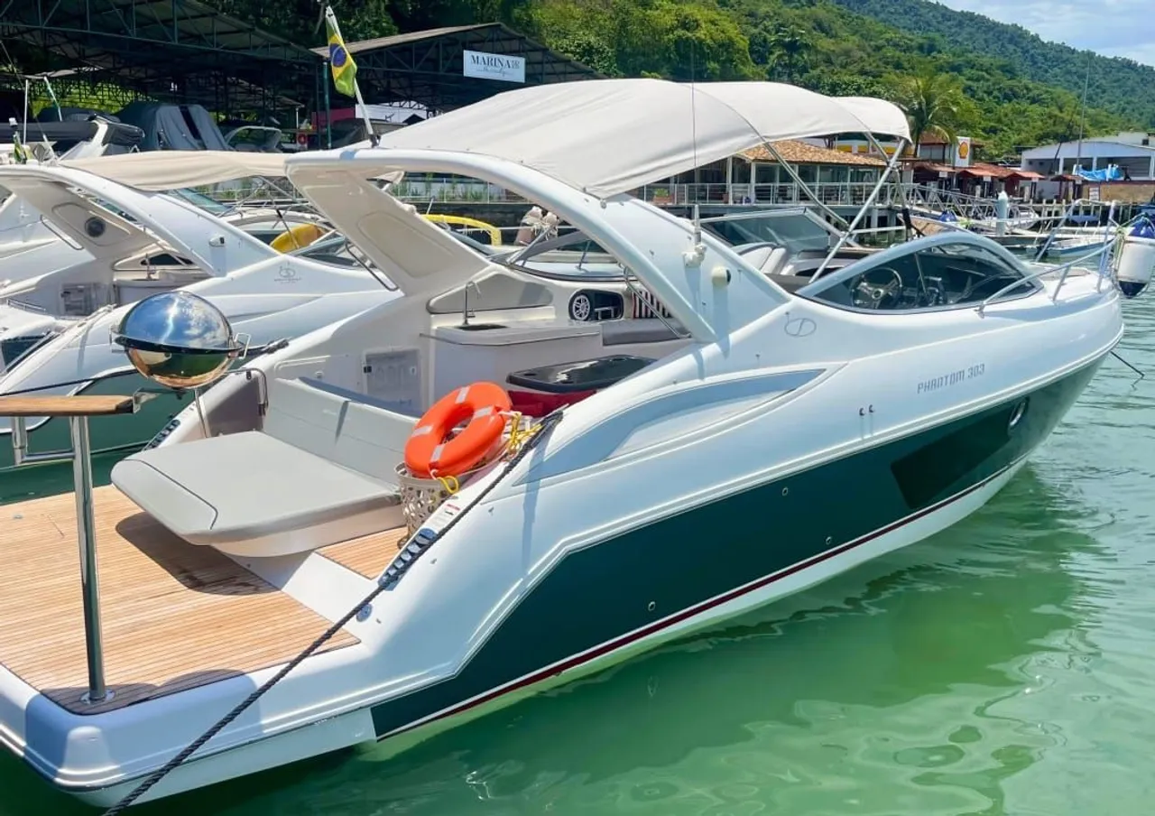 Phantom 303 - 2022 x2 Mercruiser QSD 170 HP ñ Focker Triton Armada Nx
