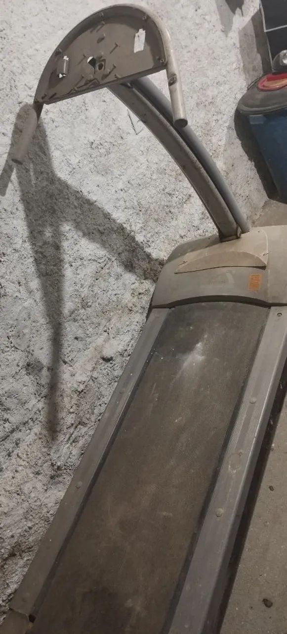 Esteira Athletic Advanced 500EE ( SEM A PLACA) - Foto 2