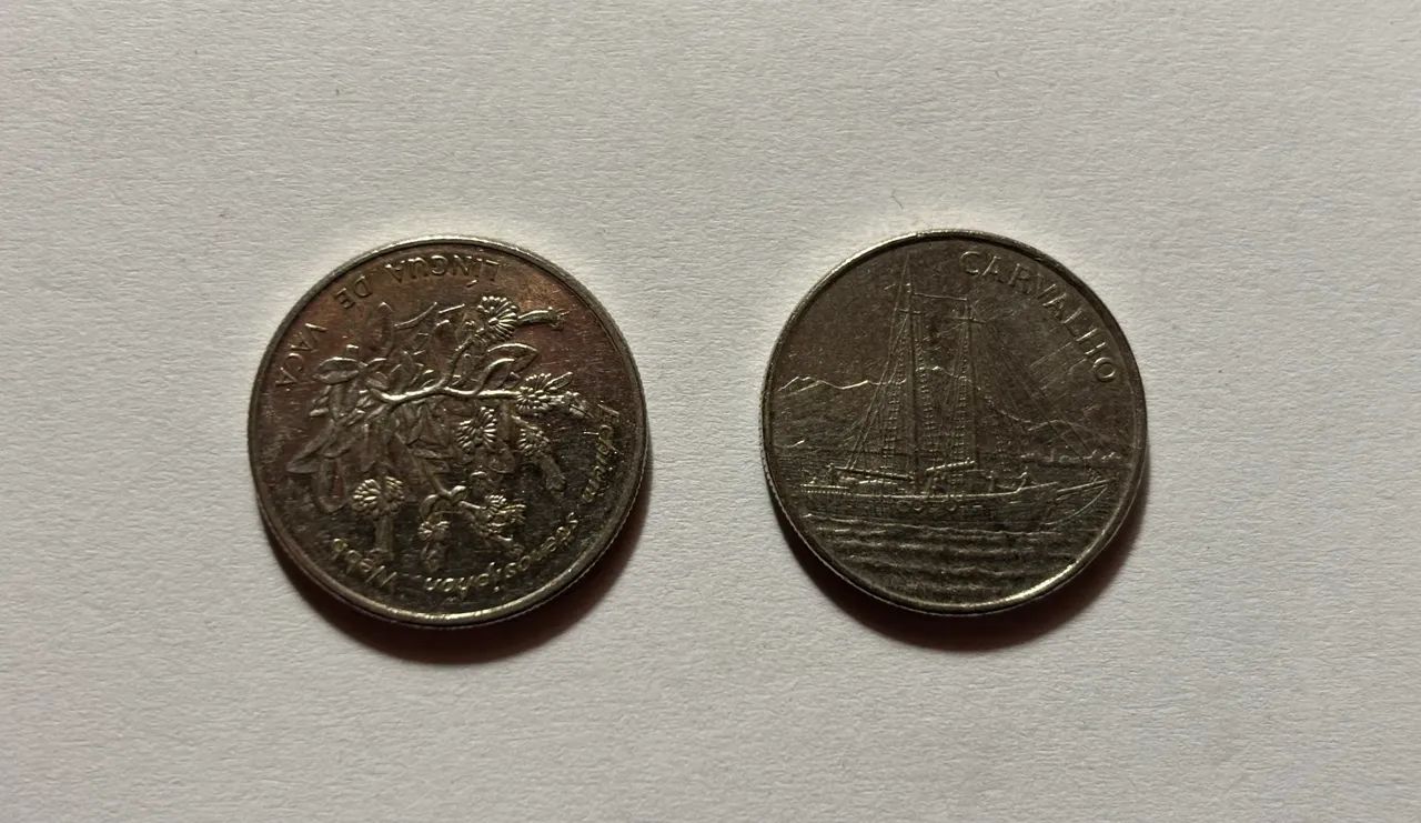 Duas Moedas de 10 escudos de Cabo Verde 1914 - Foto 2