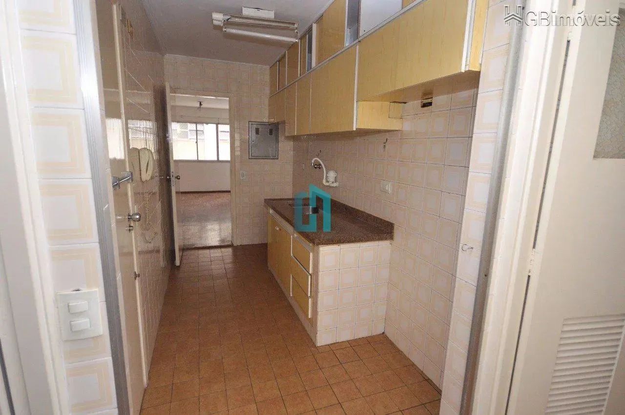 Apartamento de 3 dormitórios para reforma em Moema - Foto 4