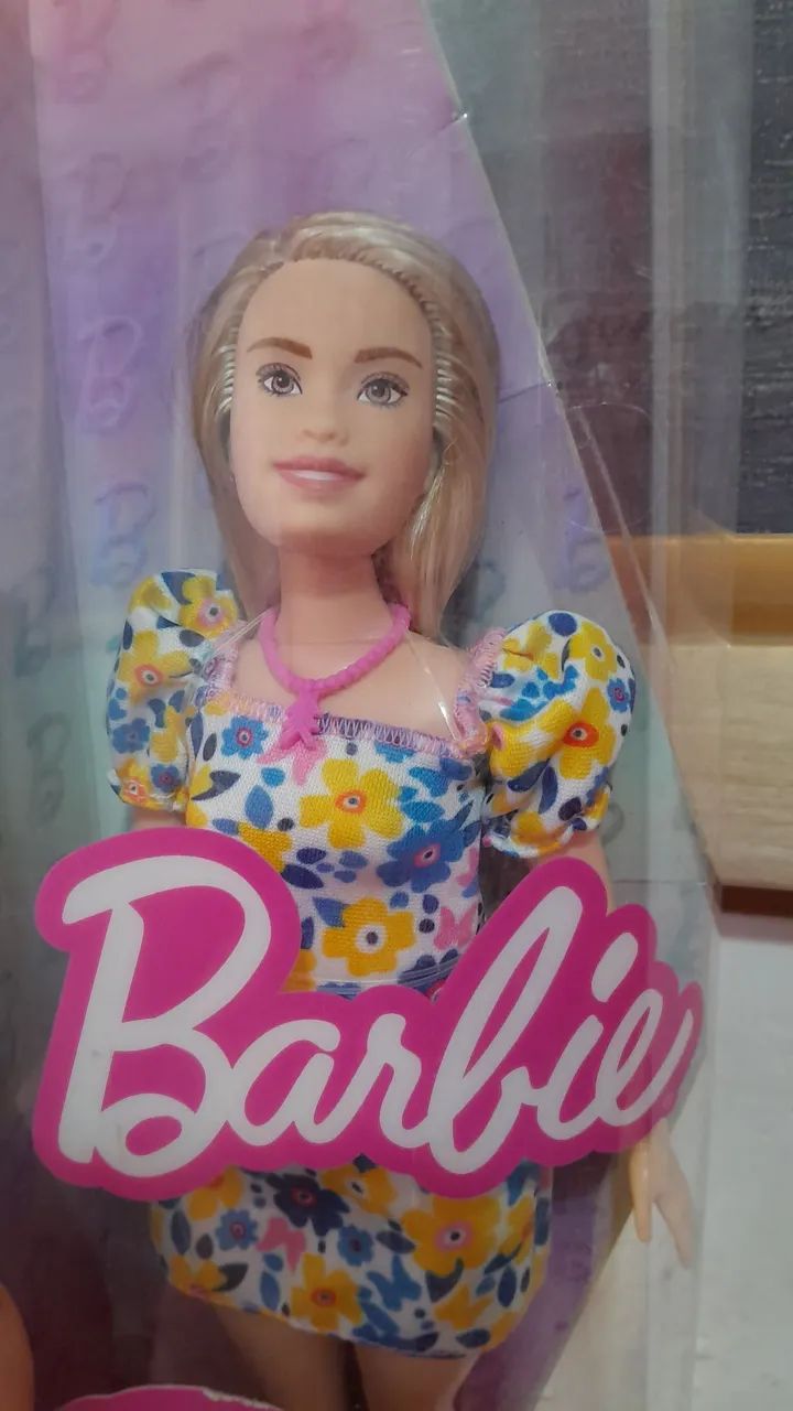 Boneca Barbie especial síndrome de Down - Foto 2