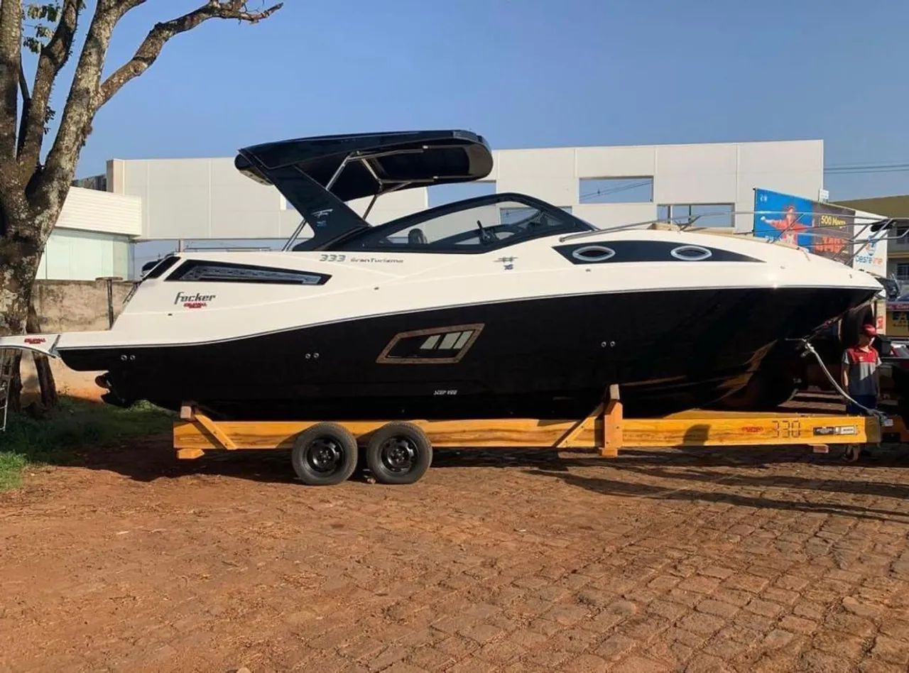 Focker 333 Gran turismo- 2021 x2 Mercruiser 250 HP ñ Phantom Triton Fs Ventura Nx