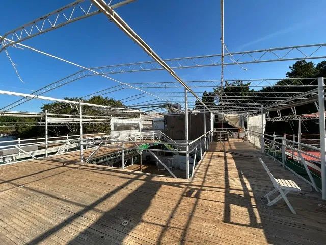 Vende-se barco FLUTUANTE no Lago Paranoá - 220 mil - Foto 3