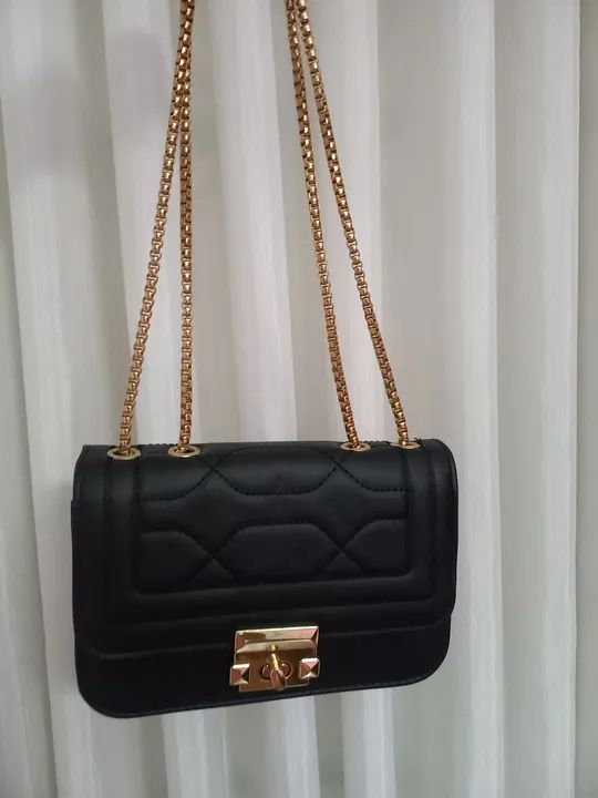 Bolsa feminina de ombro preta - nova