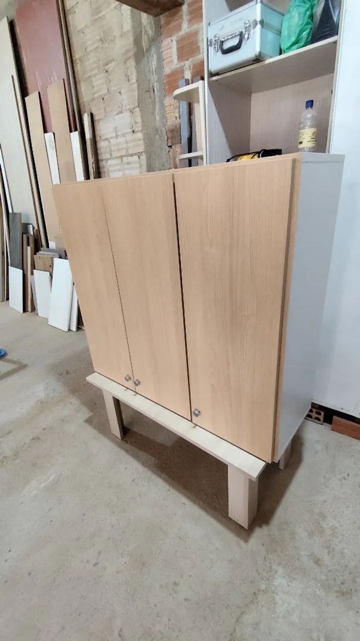 Armário em mdf com 3 portas