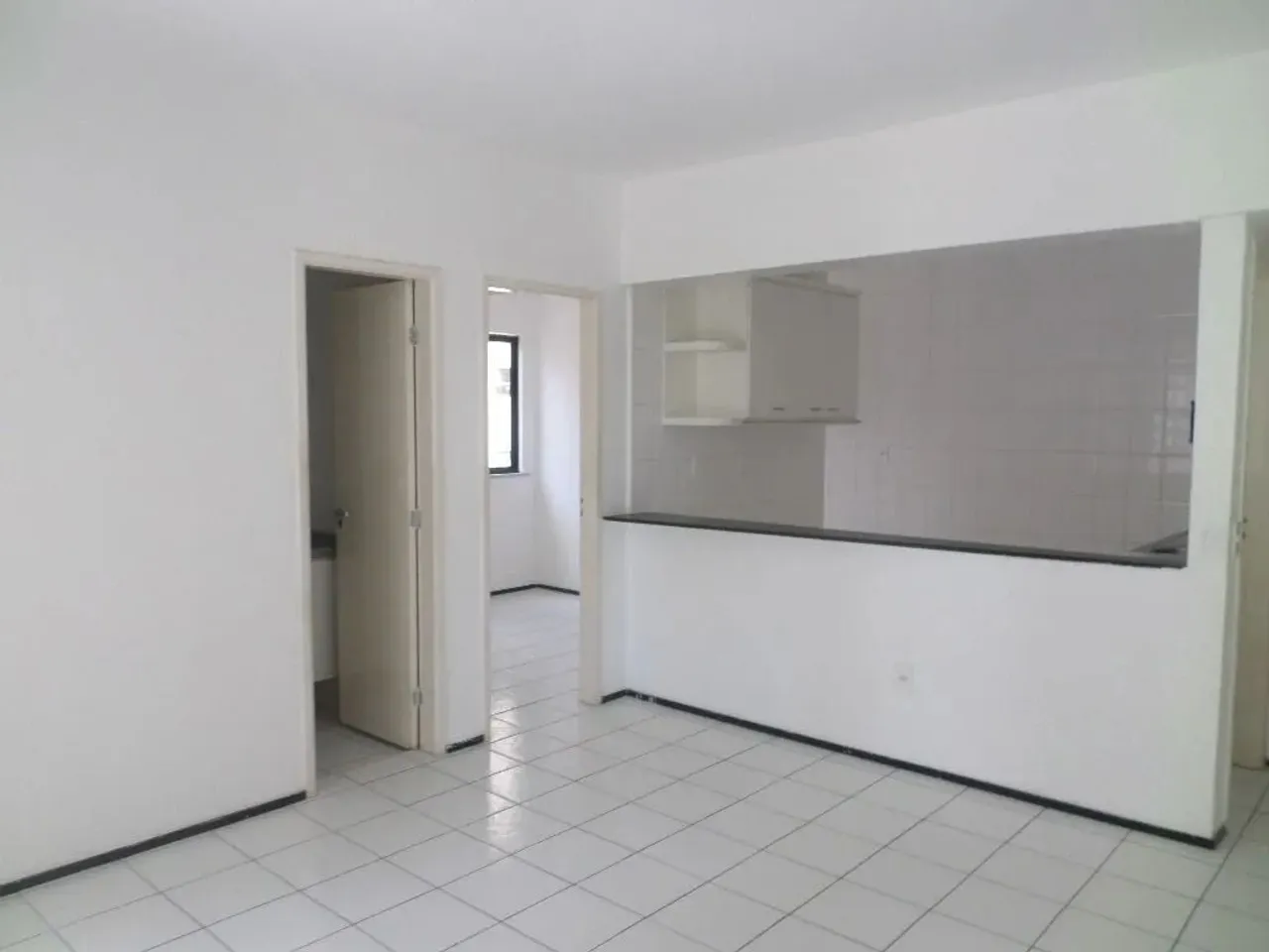 Apartamento com 2 Quarto(s) e 2 banheiro(s) para Alugar, 114 m² por R$ 2200 / Mês