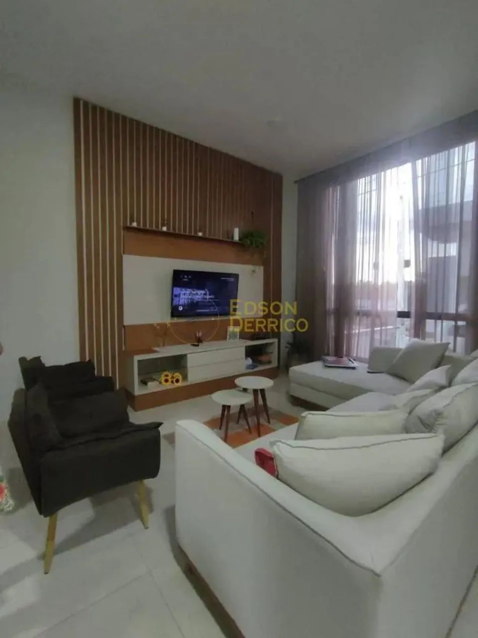 Casa com 3 quartos, Residencial Vila Romana - Pindamonhangaba