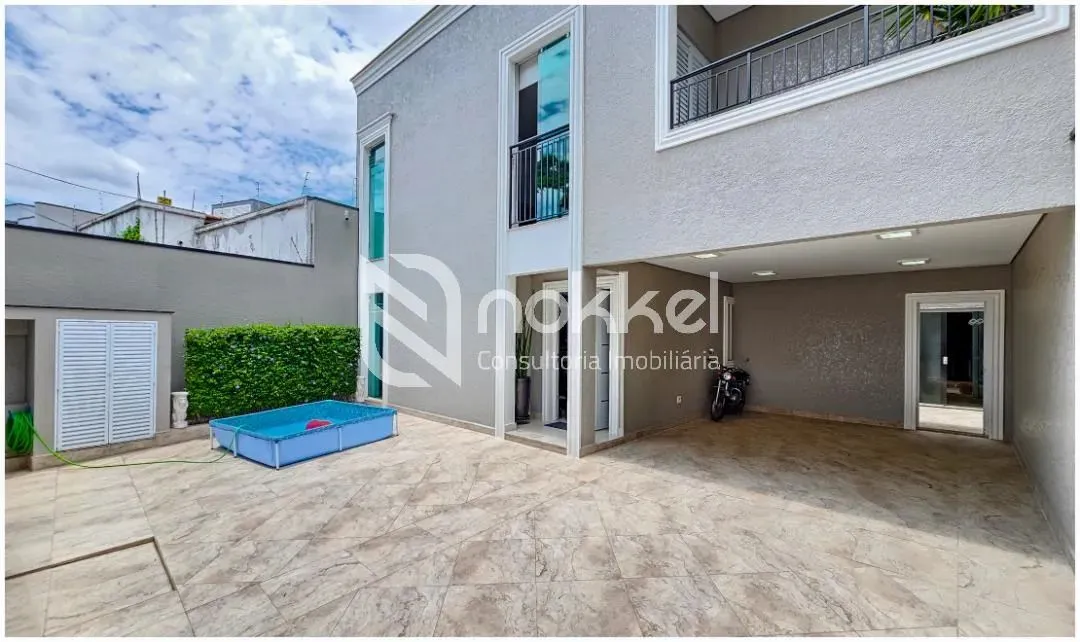 Casa com 270 m², 3 quartos sendo 3 suíte à venda no bairro Jardim Da Saúde