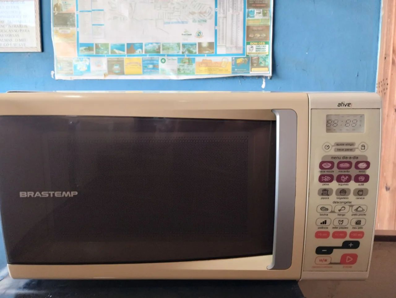Consertamos microondas fornos elétricos Air fryer TVs  - Foto 2