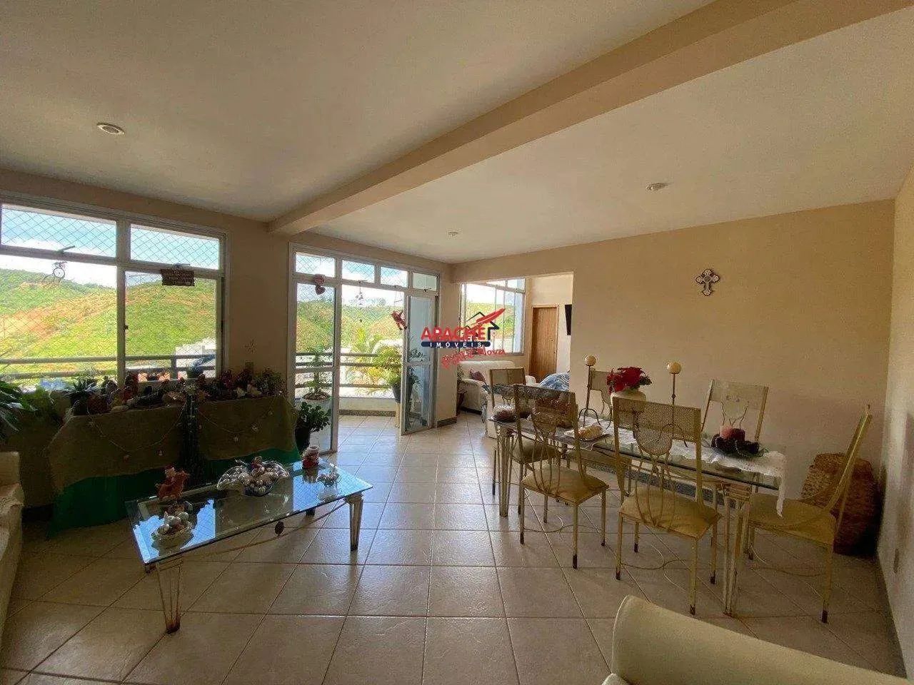 Casa com 06 quartos no bairro Vale Verde em Ponte Nova