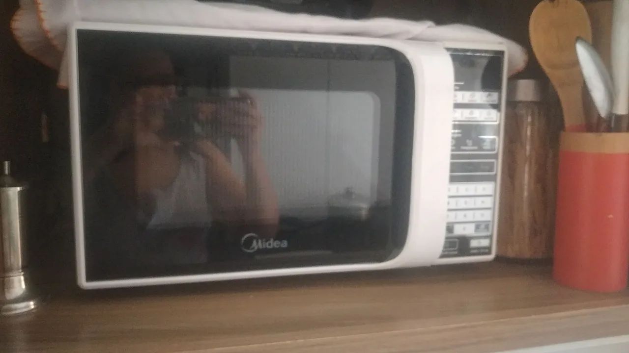 Microwave64310585638531120