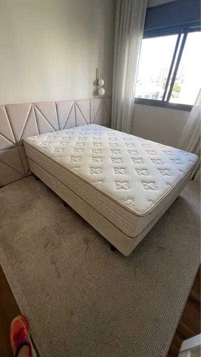 Conjunto Pikolin box + colchão casal novinhos