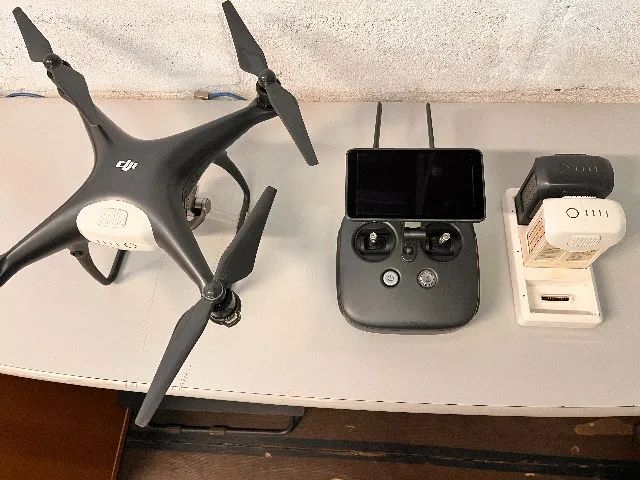 Drone Phantom 4 PLUS - DJI64303755723906121