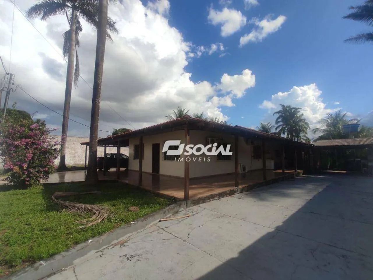 Casa com 3 dormitórios à venda, 474 m² por R$ 850.000,00 - Industrial - Porto Velho/RO