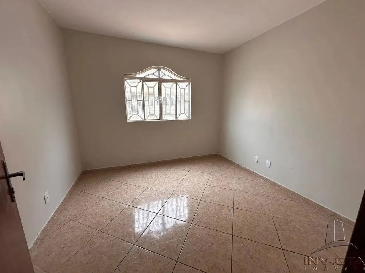 CASA SUPERIOR PARA ALUGUEL NA QN 05 - Foto 3