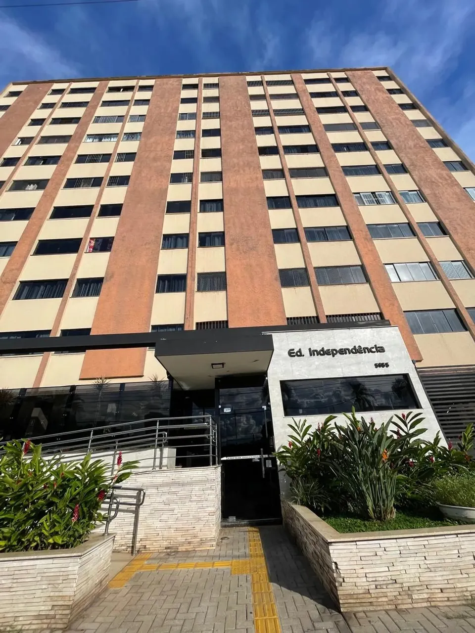 Imóvel para aluguel possui 90 metros quadrados com 3 quartos em Setor Aeroporto - Goiânia