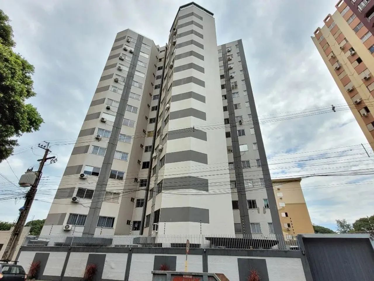 Apartamento para alugar em Maringá, Chácara Paulista, com 3 quartos, com 75.95 m², Vera Re