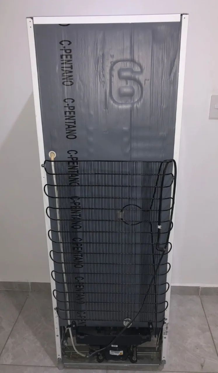 Geladeira electrolux frost free  - Foto 2