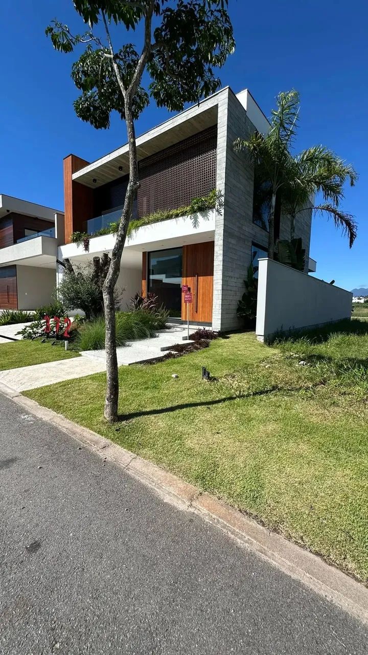 Sobrado para venda com 284 metros quadrados com 3 quartos em Pedra Branca - Palhoça - SC - Foto 2