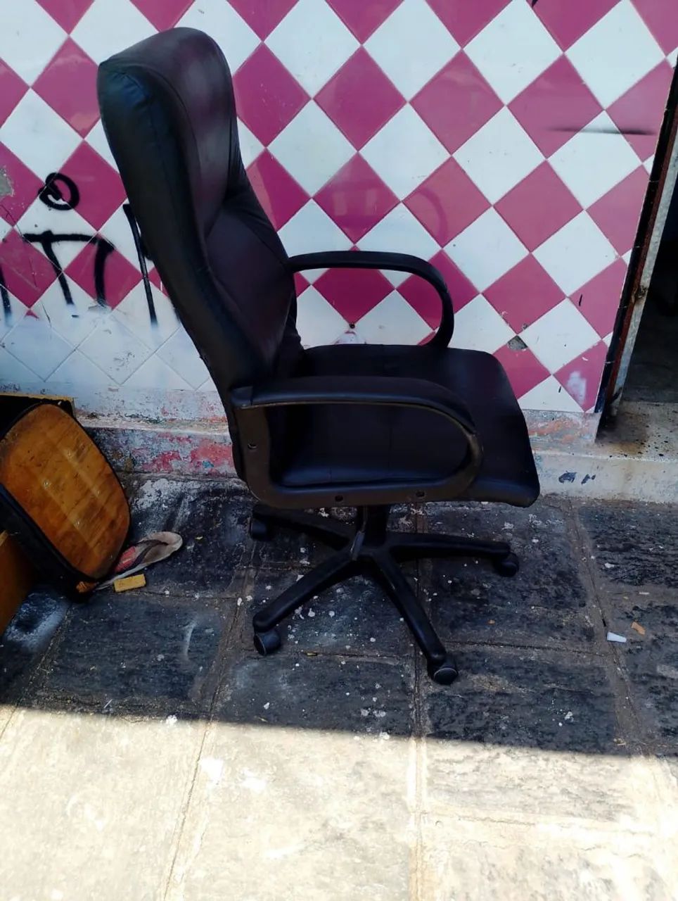 Cadeira Executiva Escritório 64673230345729122