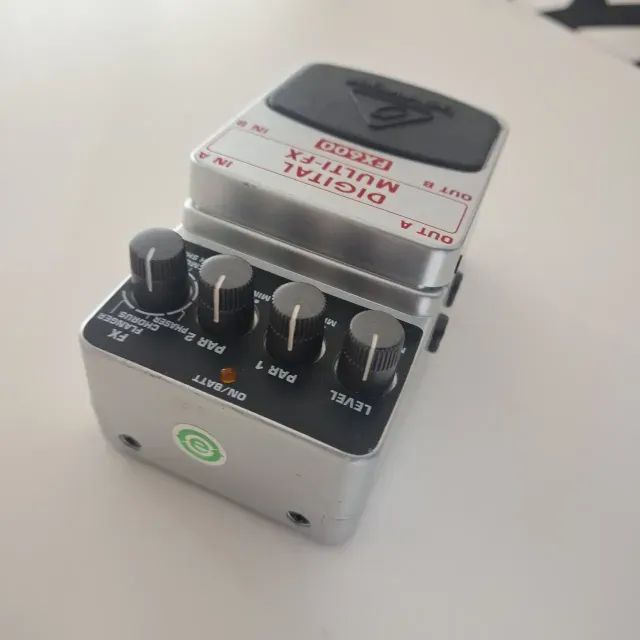 Pedal Multi Efeito Behringer FX600 - Foto 5
