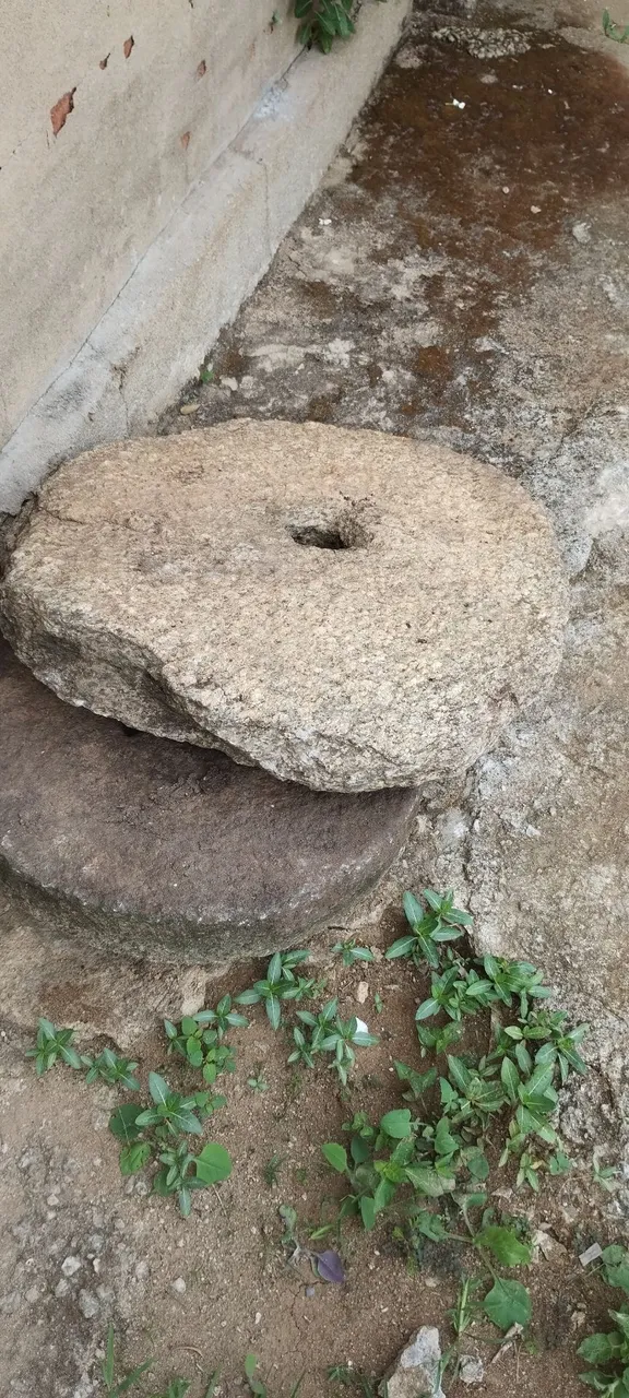 Jogo Pedra Moinho
