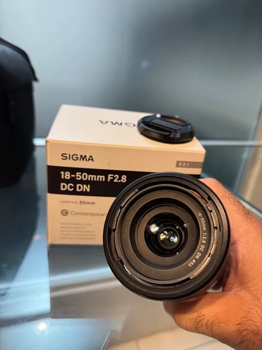 Lente Sigma 18-50 f2.8