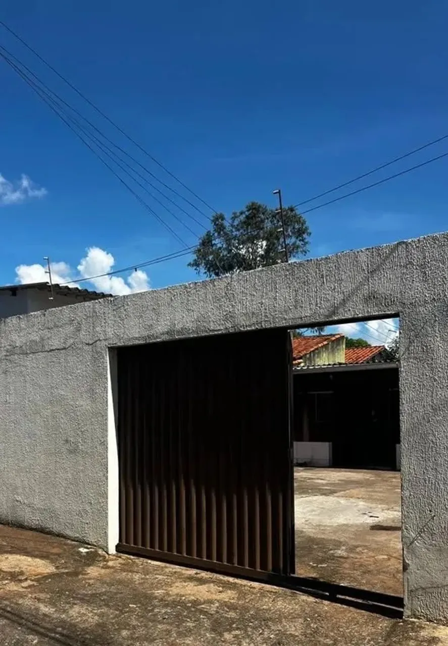 CASA A VENDA