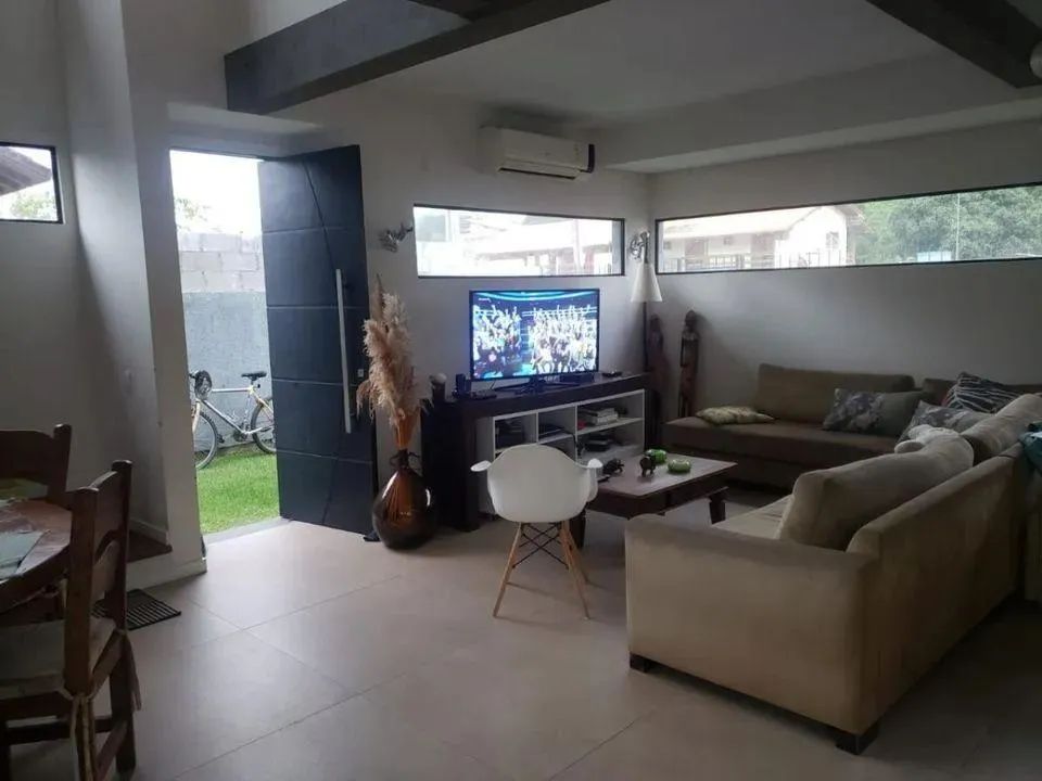 Casa para Venda em Florianópolis, Rio Tavares, 4 dormitórios, 2 suítes, 4 banheiros, 2 vag - Foto 2