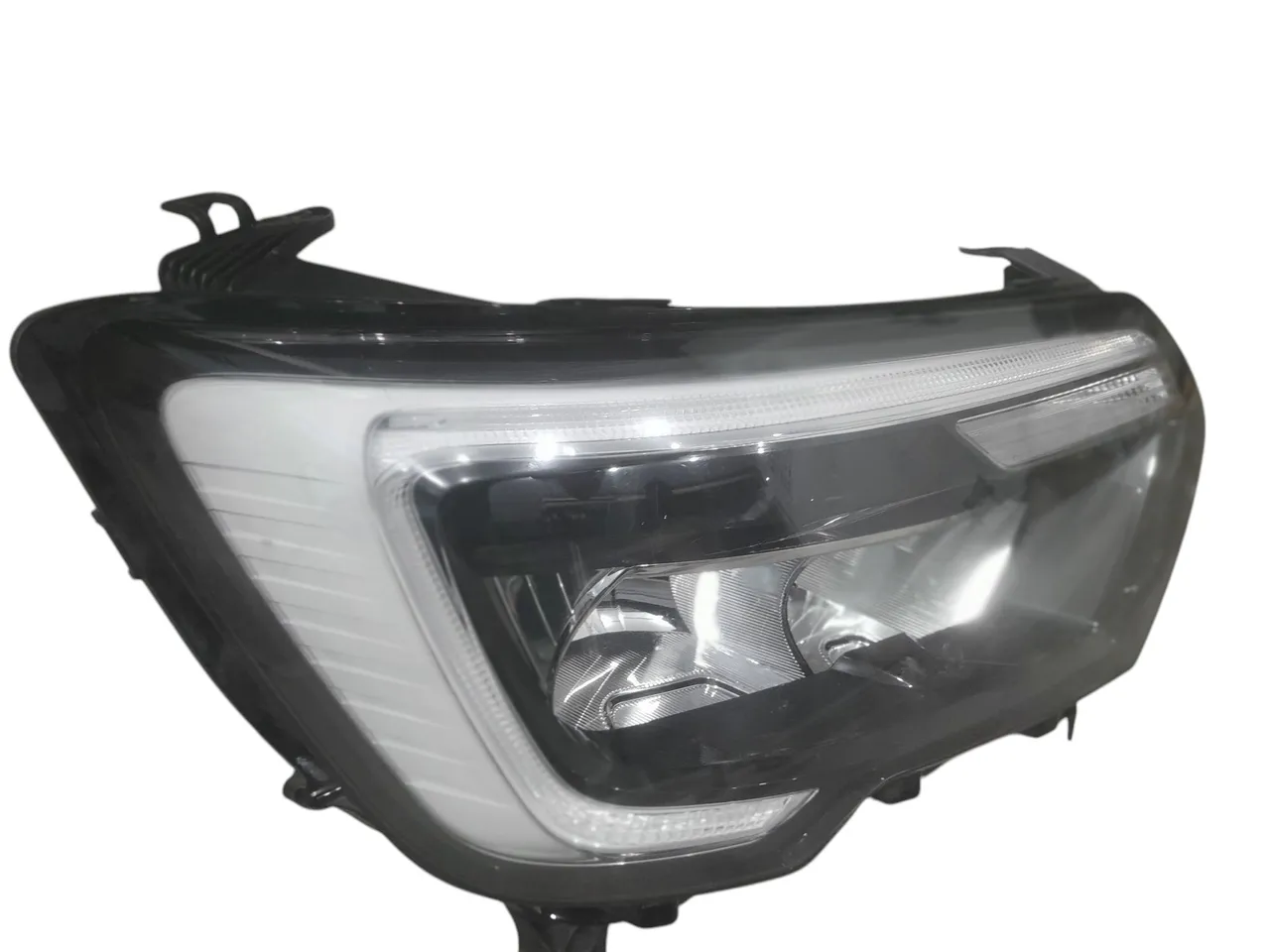 FAROL RENAULT MASTER 22 A 24