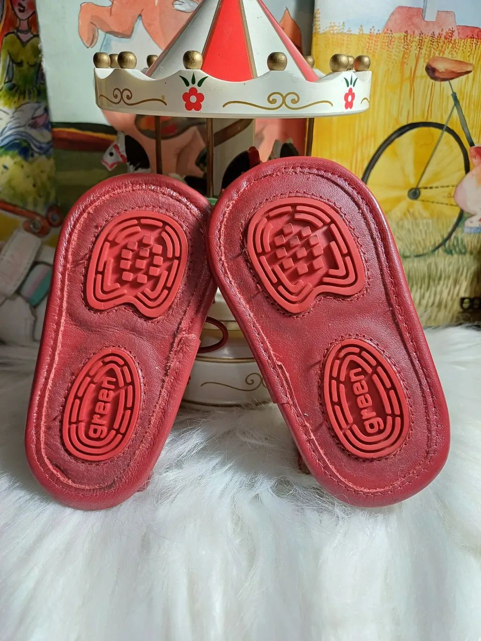 Sapatinho Green vermelho para bebês em couro legítimo semi-novo - Foto 3