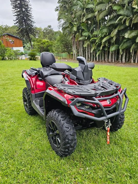 Can-Am Outlander 850 Max XT - Quadriciclo 4x4