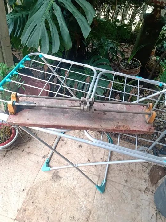 Vendo 2 riscadeiras piso cerâmica - Foto 4