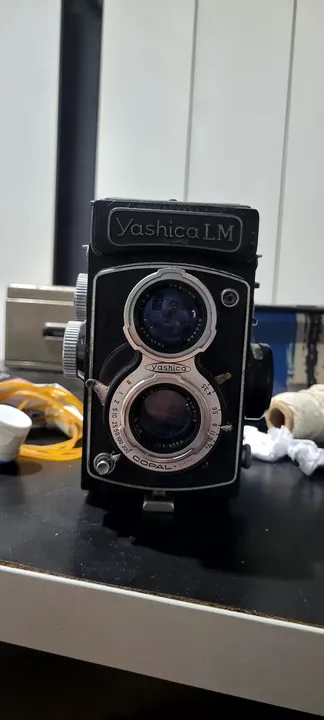 Câmera YASHICA LM Analógica