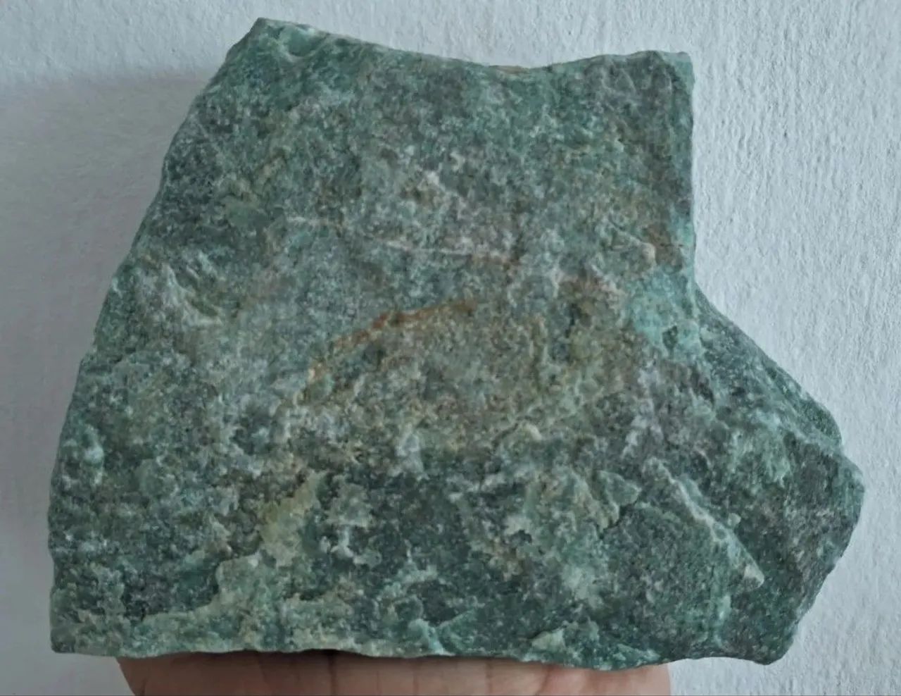 Lindo quartzo verde da Bahia Com quase 3kg - Foto 4