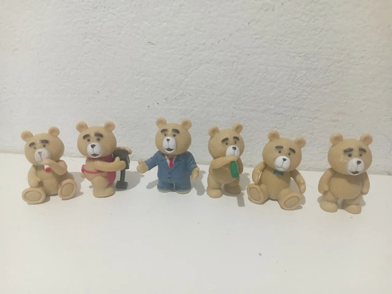 Miniaturas Ursinho Ted
