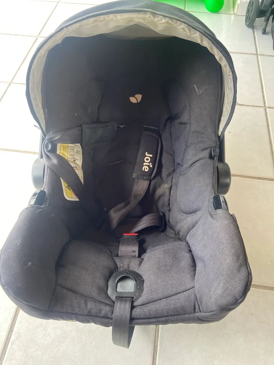 Vende-se bebê conforto Jole  - Foto 2