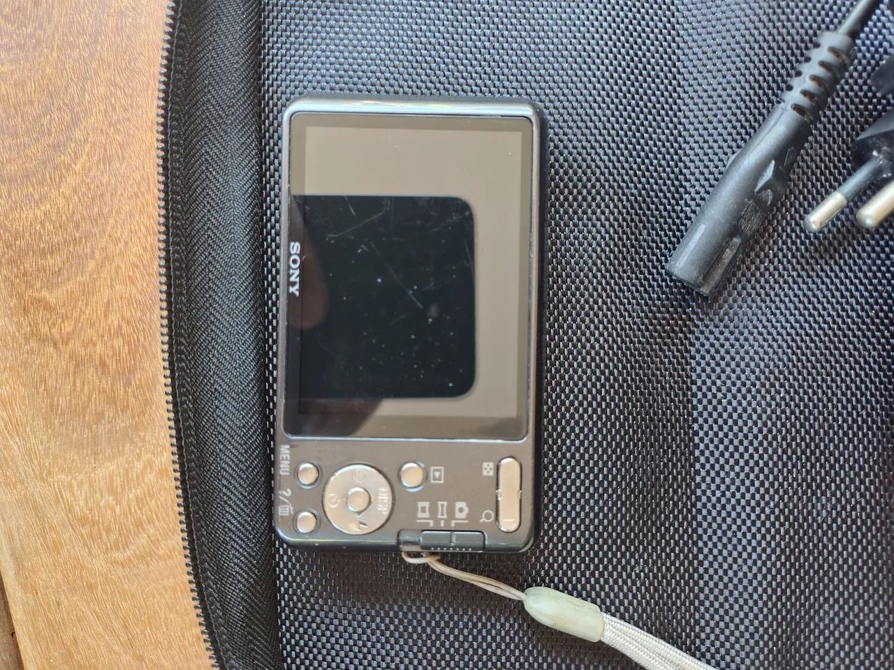 Câmera SONY CYBER-SHOT W570  16.1 megapixels - Foto 6