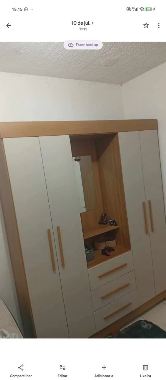 Guarda-roupa de casal