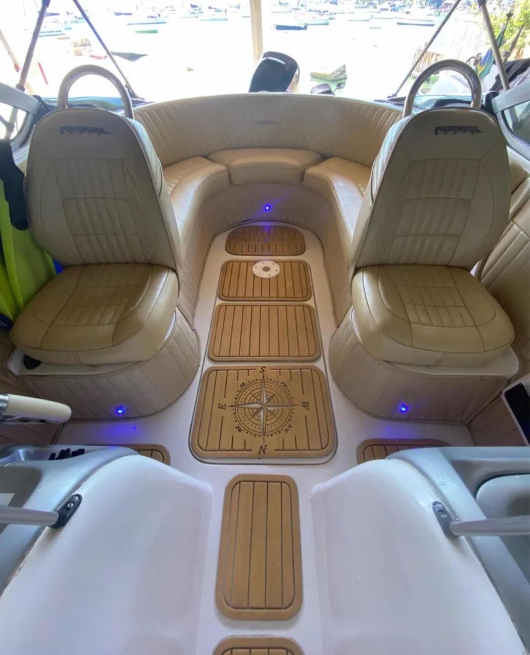 Lancha Phoenix platinum 23,5 manual e chave reserva - Foto 4