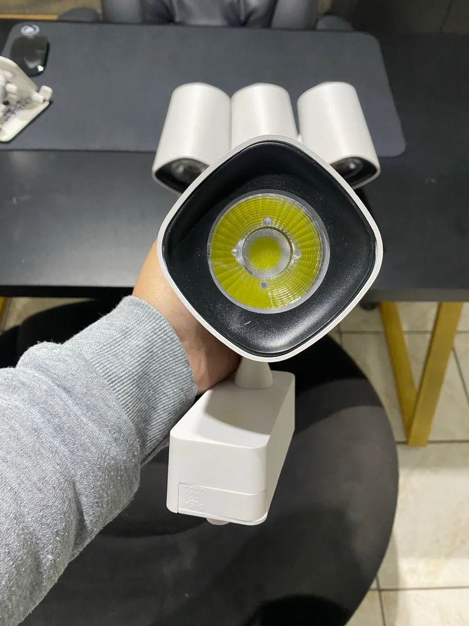 SPOTS LED TRILHO 30W MAKLED - Foto 2