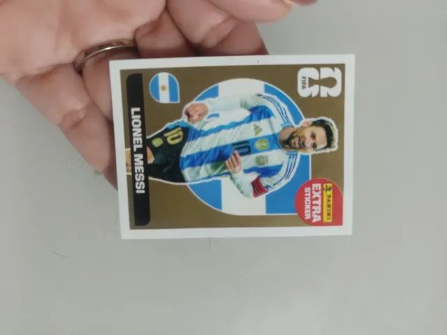 Figurinha Messi dourado original - Foto 2