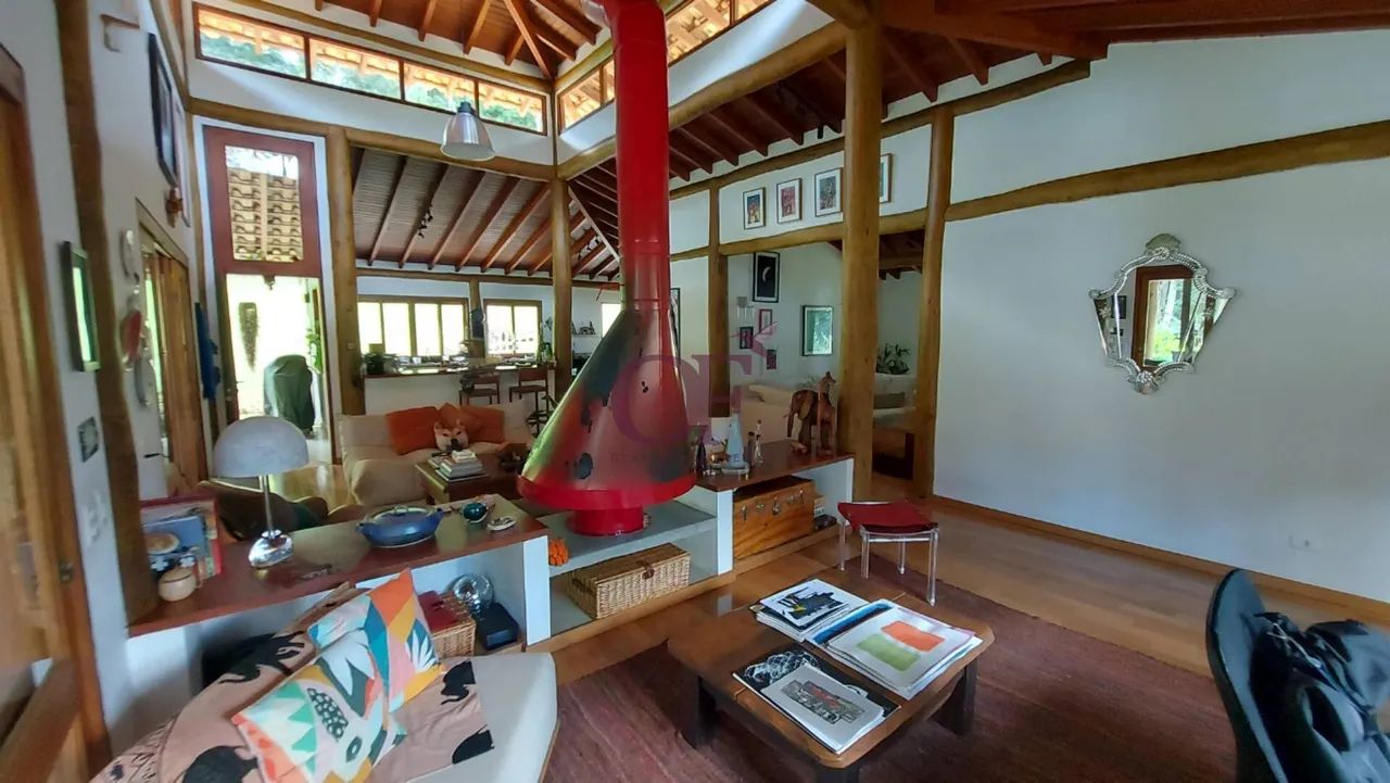 Condomínio Fazenda Campo Verde, Caxambu: Casa de Alto Padrão com 4 Suítes, Piscina e 331m² - Foto 2