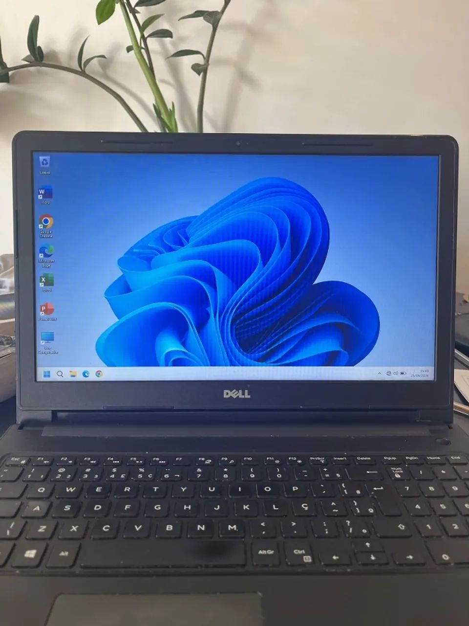 Notebook DELL usado + carregador - Foto 4