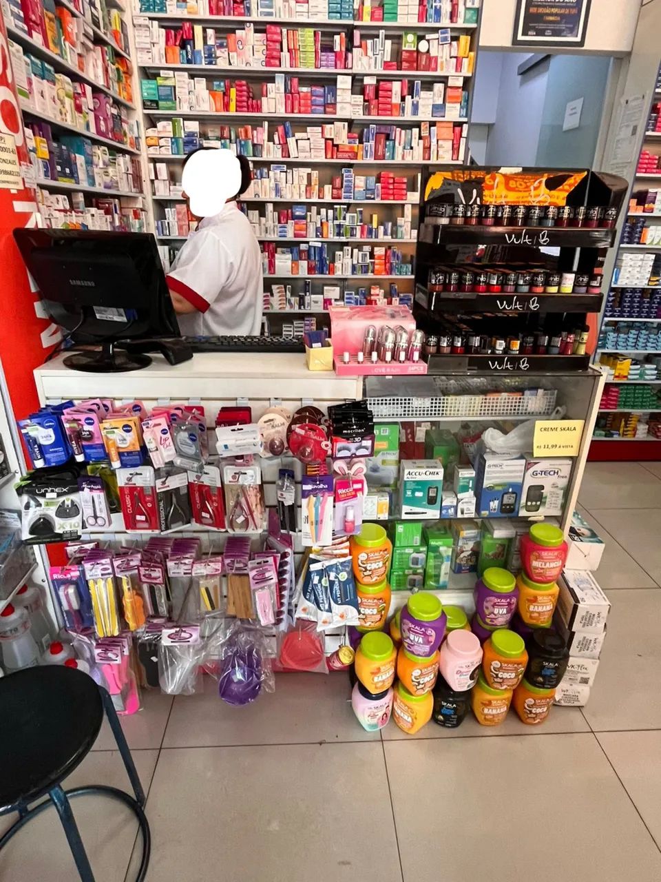 Móveis para Farmacia, estrutura completa!!65590985607298122
