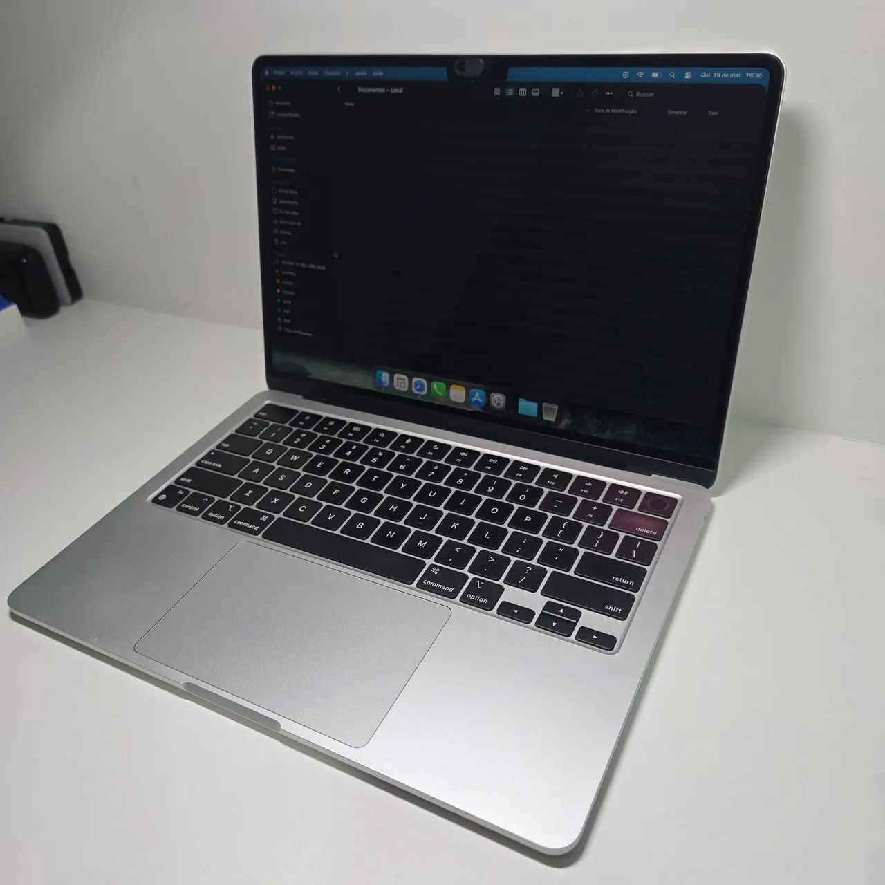 MacBook Air M3 256GB SSD 美品！！ Apple MacBook Air M3 256GB SSD 16GB RAM Tela Retina 15.3
