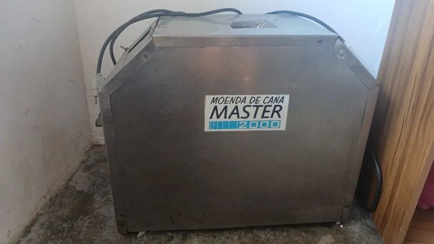 Máquina de caldo de cana seminova  - Foto 3