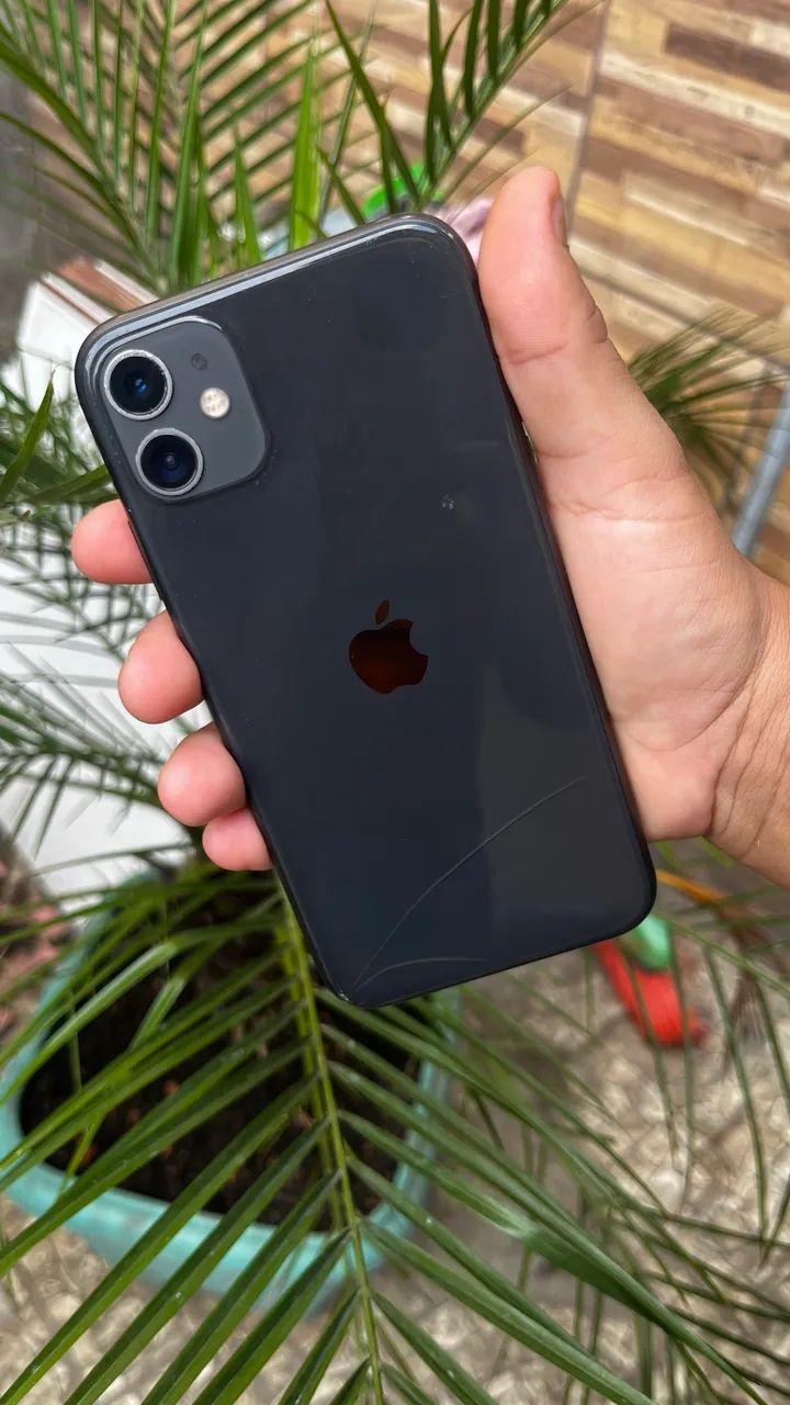 IPHONE 11 64GB preto (bem conservado) - Celulares e Smartphones
